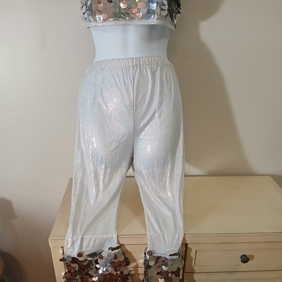 2-piece Disco costume - white with silver discs - size med girl/small women - Picture 6 of 6